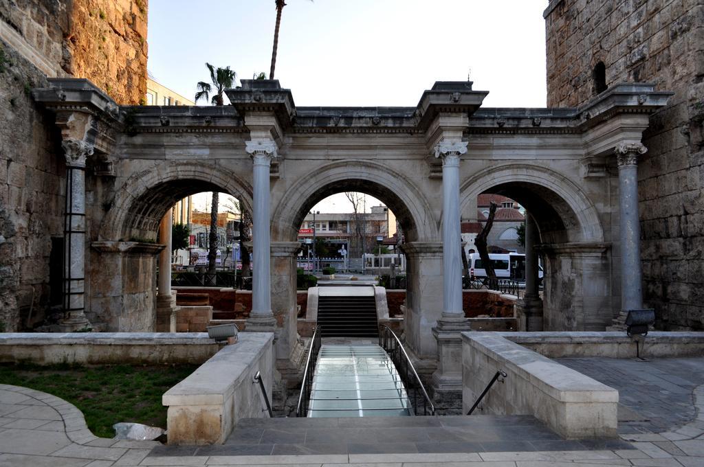 Ozmen Hotel Old Town Kaleici Adult Only Antalya Extérieur photo
